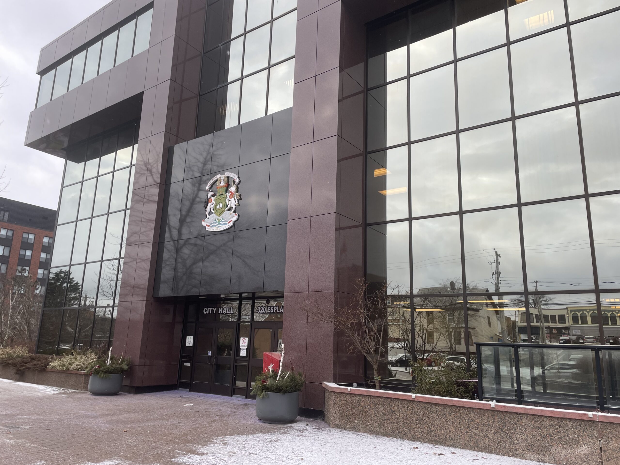 Local political science professor comments on CBRM land sale investigation request