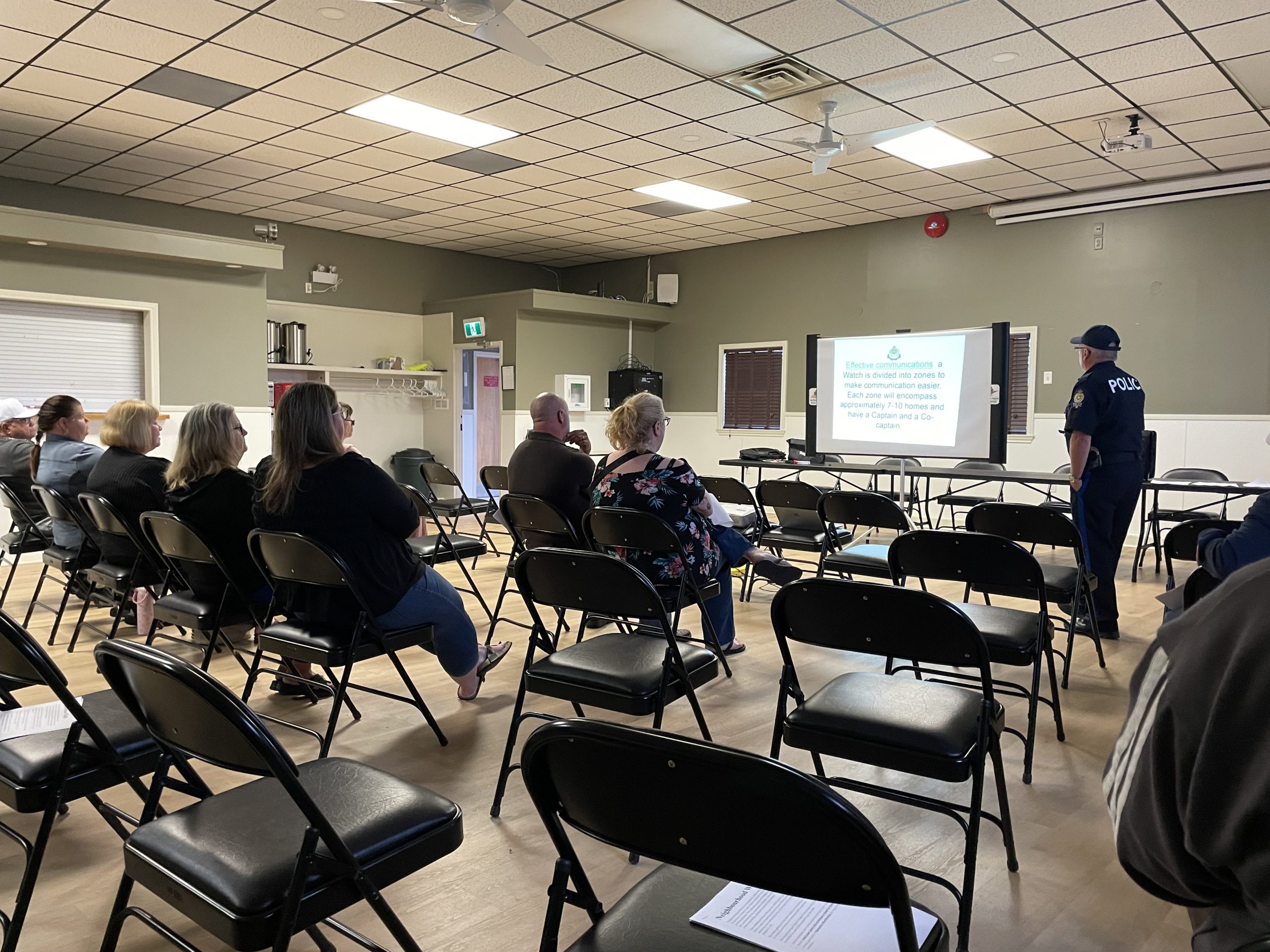 Police hold neighbourhood watch meeting in Howie Centre